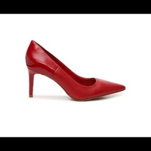 Tahari Red Peyton Pump Size 6M - Worn 1 Time